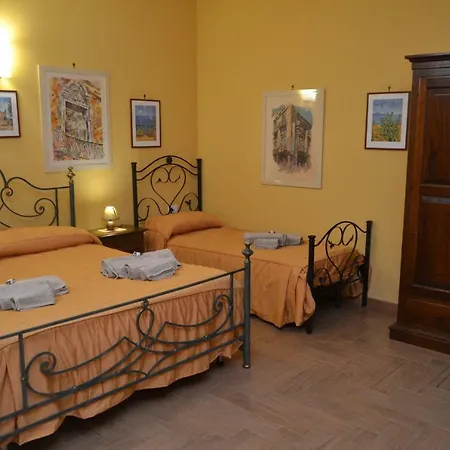 Jolly House Apartment *
